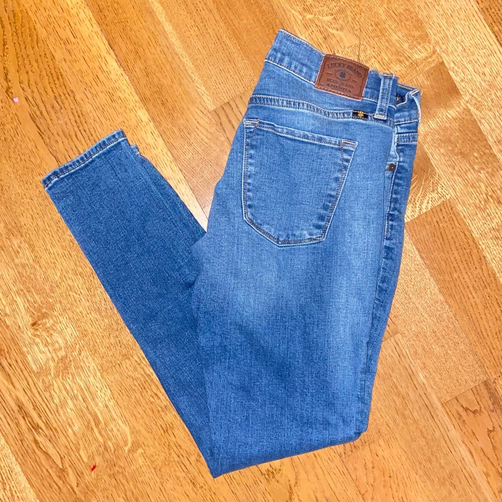 Lucky Brand Skinny Jeans, Size 27